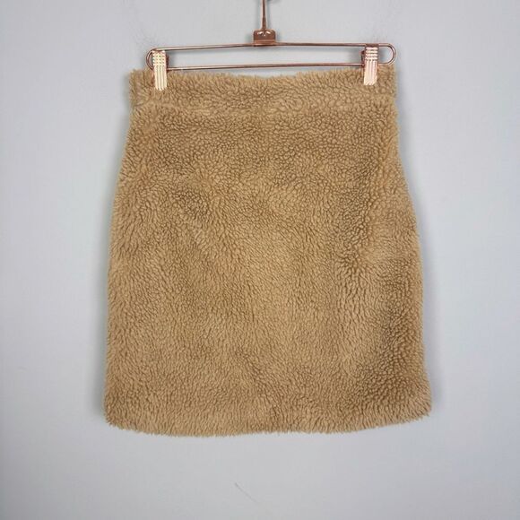 ALIETTE | Tan Faux Fur Sherpa Mini Skirt MSRP $895 Women’s Sizes 0, 2, 4, & 10 - Picture 4 of 13
